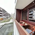 Lägenhet Flechambault Face A La Basilique Avec Terrasse Reims