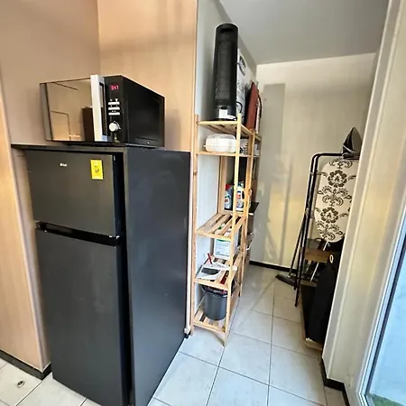 Apartment Flechambault Face A La Basilique Avec Terrasse