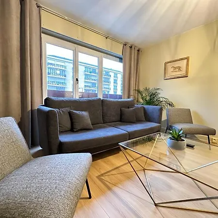 Flechambault Face A La Basilique Avec Terrasse Apartmán