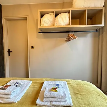 Apartamento Fléchambault Face à La Basilique Avec Terrasse Reims