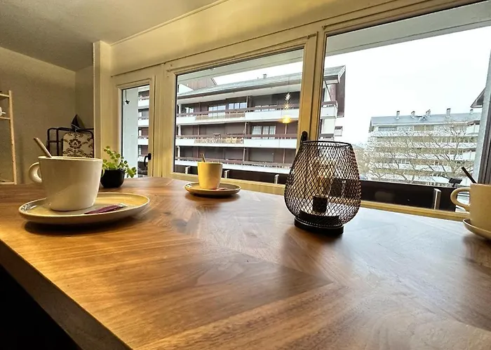 Flechambault Face A La Basilique Avec Terrasse * Reims