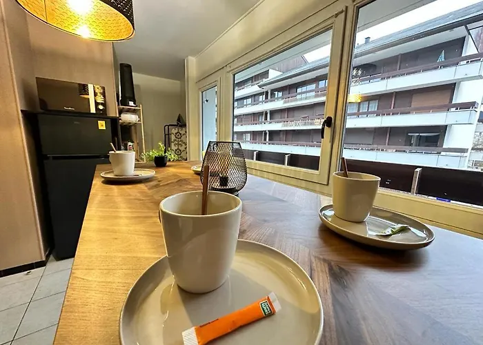 Flechambault Face A La Basilique Avec Terrasse Apartment *